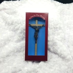 The Cross in the Woods Catholic Shrine of Indian River, Michigan Cross Replica